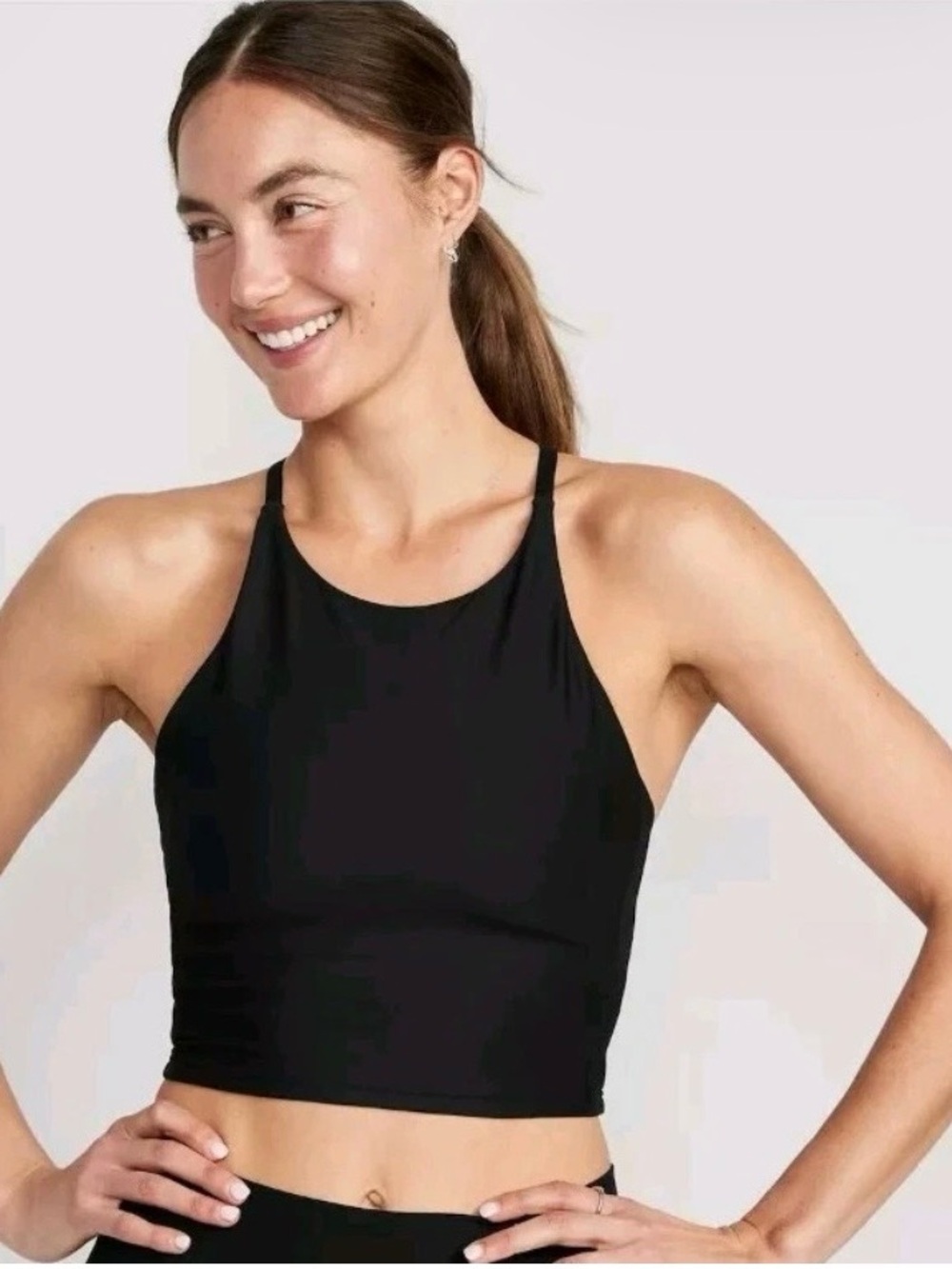 NWT GapFit Recycled Power Sports Bra.iTaupe color size Small. Putty/taupe color